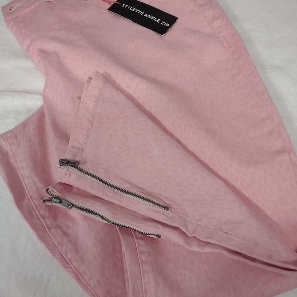 NWT Torrid Stiletto Ankle zip PINK LPRD size 24 - Picture 9 of 9